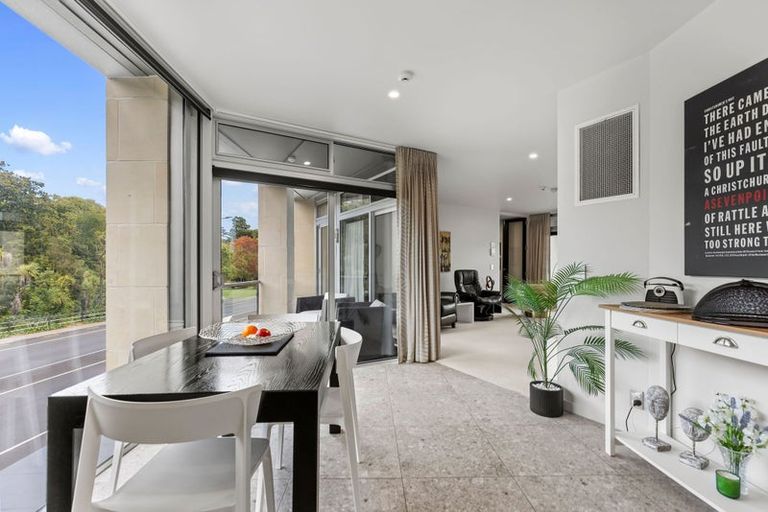 Photo of property in 3/19 Carlton Mill Road, Merivale, Christchurch, 8014