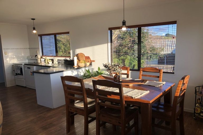 Photo of property in 18 Pelorus Street, Welcome Bay, Tauranga, 3112