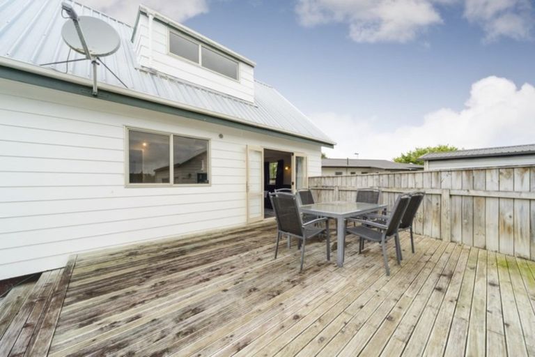 Photo of property in 89 Benmore Avenue, Cloverlea, Palmerston North, 4412