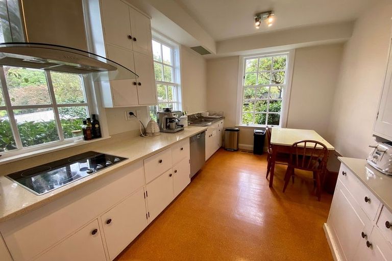 Photo of property in 30 Orchard Street, Wadestown, Wellington, 6012