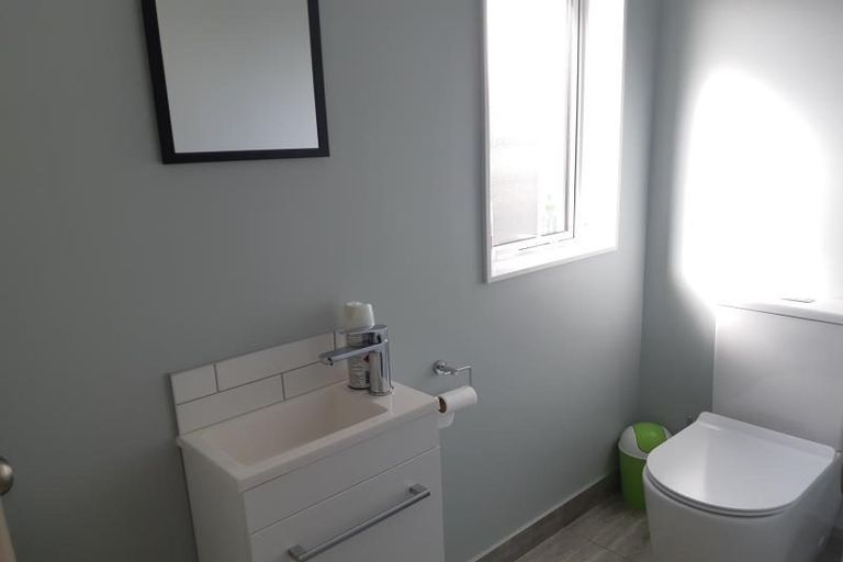 Photo of property in 3 Danden Way, Pukekohe, 2120