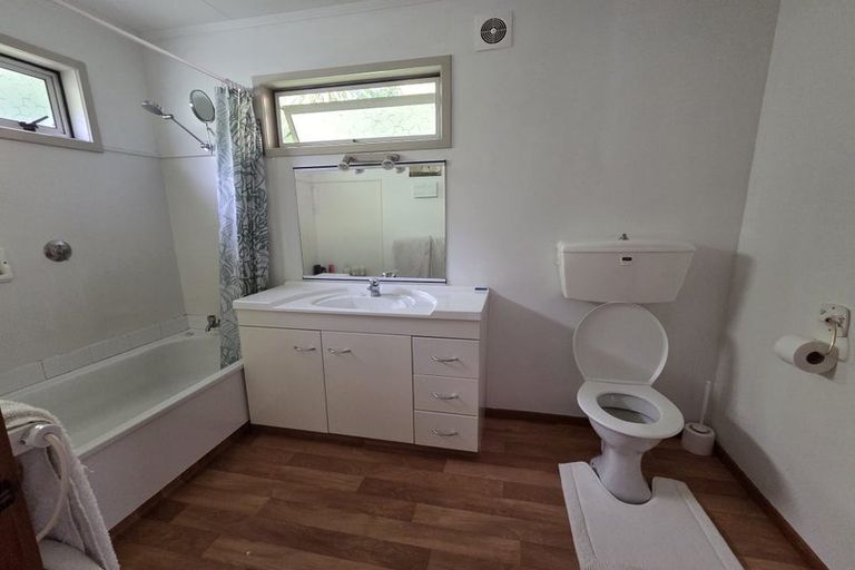 Photo of property in 40 Patui Avenue, Ngarimu Bay, Thames, 3575