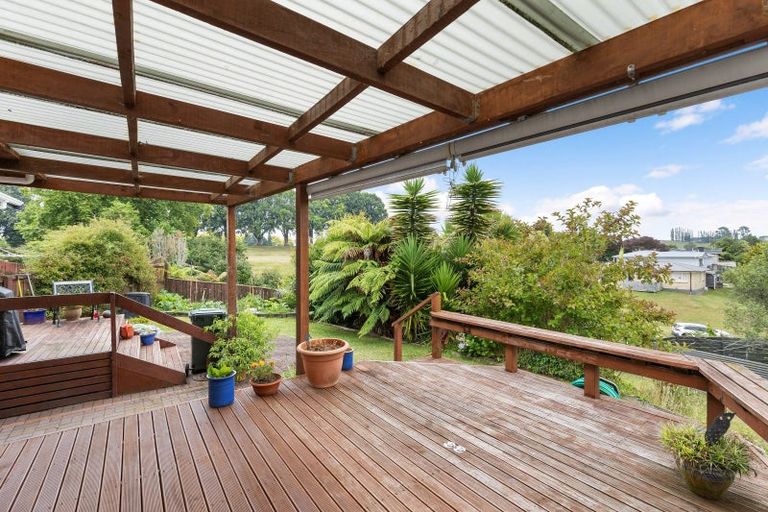 Photo of property in 1 Jonathan Place, Putaruru, 3411
