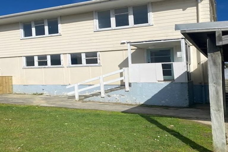 Photo of property in 63-65 Westmeath Street, Waitangirua, Porirua, 5024