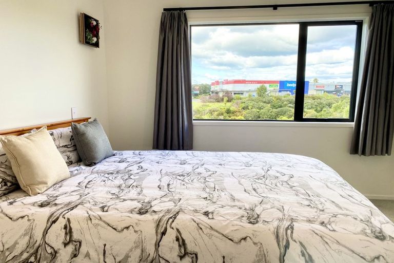 Photo of property in 24/47a Huntington Drive, Huntington Park, Auckland, 2013