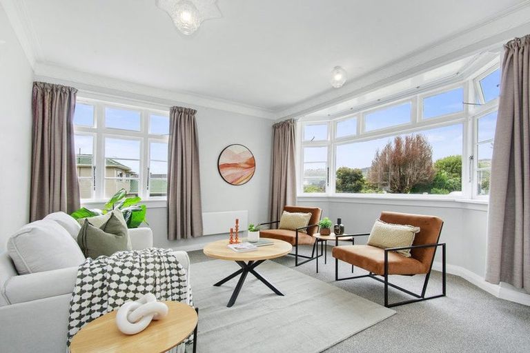 Photo of property in 22 Ngatitoa Street, Tawa, Wellington, 5028