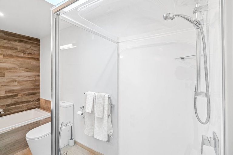 Photo of property in 18 Maka Lane, Halswell, Christchurch, 8025