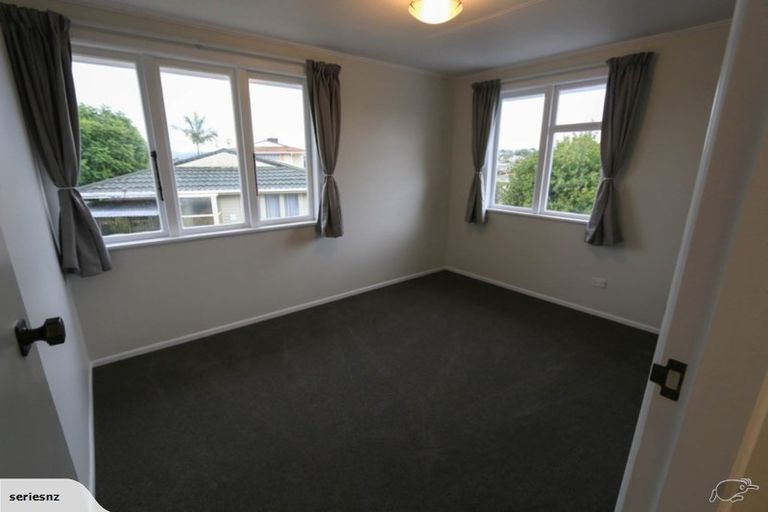 Photo of property in 1 Cartwright Road, Onerahi, Whangarei, 0110