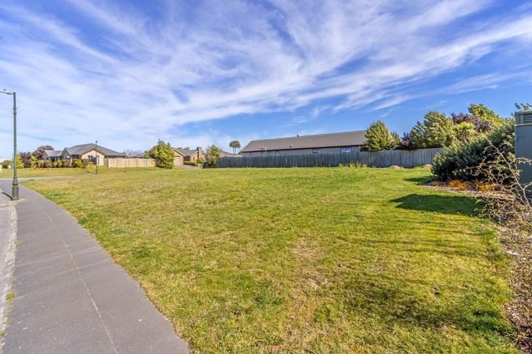 Photo of property in 2 Pollock Place, Rolleston, 7614