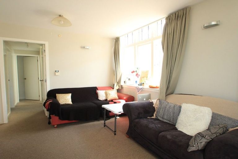 Photo of property in 14a Stoke Street, Newtown, Wellington, 6021