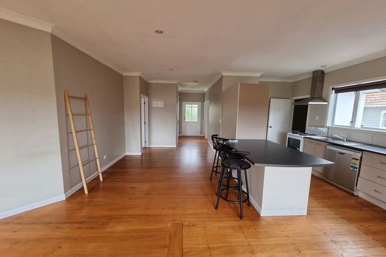 Photo of property in 9 Wallace Crescent, Glenholme, Rotorua, 3010