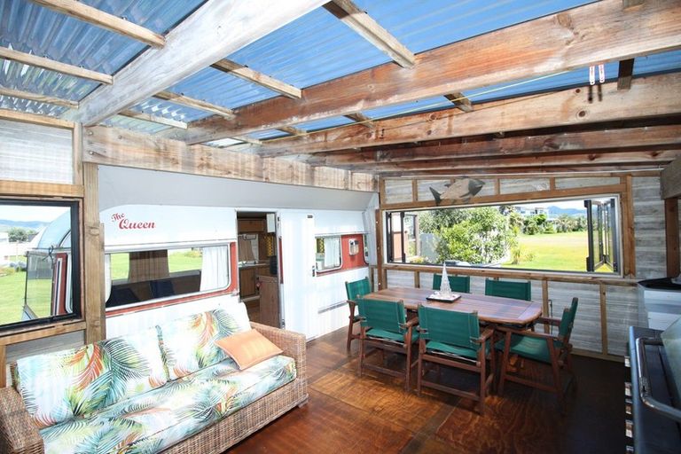 Photo of property in 154 Harbour Drive, Matarangi, Whitianga, 3592