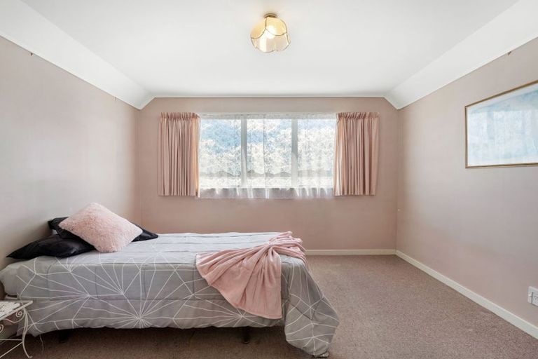 Photo of property in 9a Purdie Place, Milson, Palmerston North, 4414