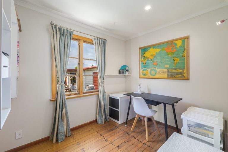 Photo of property in 24 Jennifer Street, Bryndwr, Christchurch, 8053