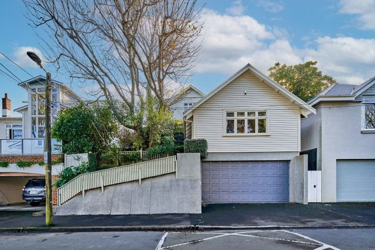 Photo of property in 68 Homewood Avenue, Karori, Wellington, 6012