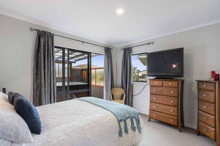 Photo of property in 13 Mangati Road, Bell Block, New Plymouth, 4312