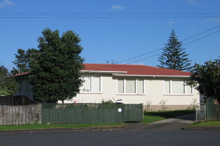 Photo of property in 8 Terry Place, Otara, Auckland, 2023