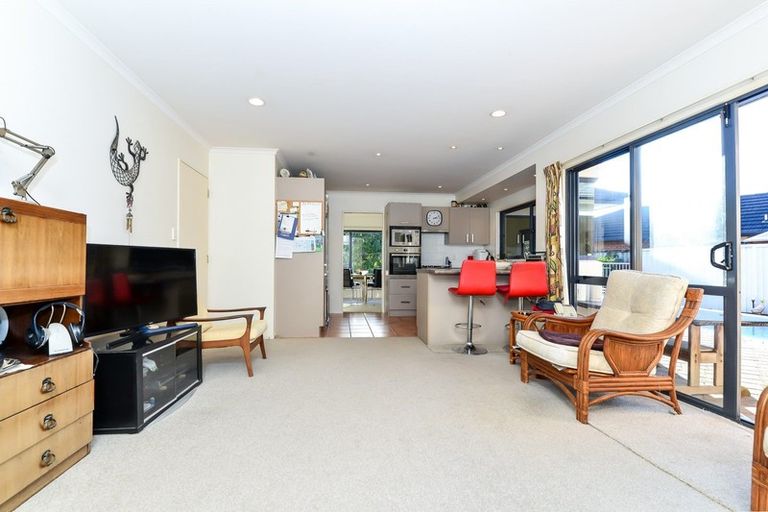 Photo of property in 21 Fendalton Drive, Rototuna, Hamilton, 3210