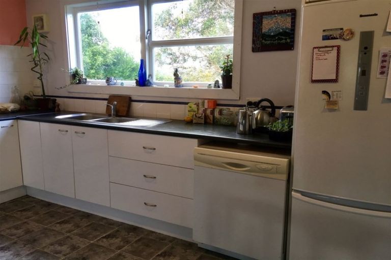 Photo of property in 22 Criterion Street, Bulls, 4818