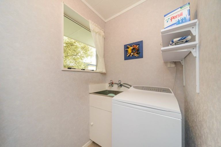 Photo of property in 114d Warwick Street, Feilding, 4702