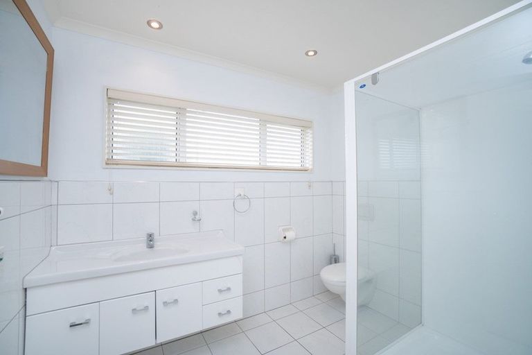 Photo of property in 31 Strachan Way, Highbury, Palmerston North, 4412