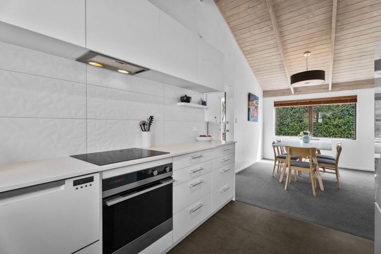 Photo of property in 10a Barrack Road, Mount Wellington, Auckland, 1060