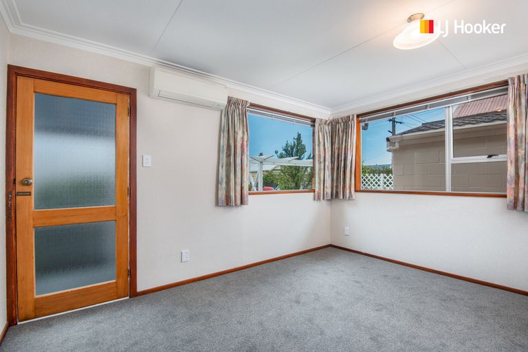Photo of property in 35 Jackson Street, Saint Kilda, Dunedin, 9012