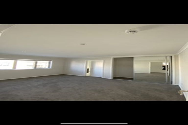 Photo of property in 19 Rue D' Amarres, Gulf Harbour, Whangaparaoa, 0930