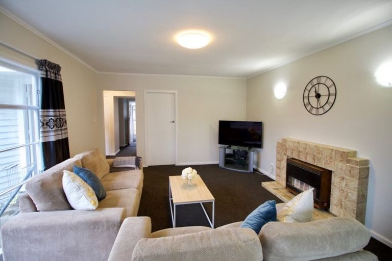 Photo of property in 950 High Street, Avalon, Lower Hutt, 5011