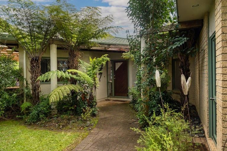 Photo of property in 37 Wilsons Road, Saint Martins, Christchurch, 8022