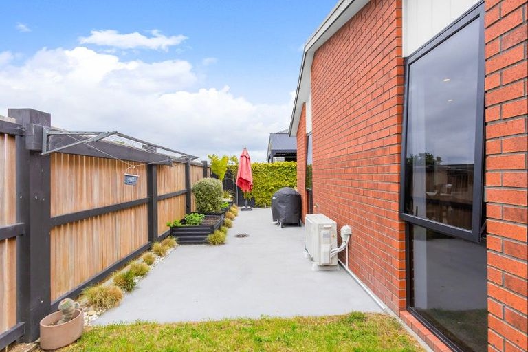 Photo of property in 17 Te Paea Crescent, Papamoa Beach, Papamoa, 3118