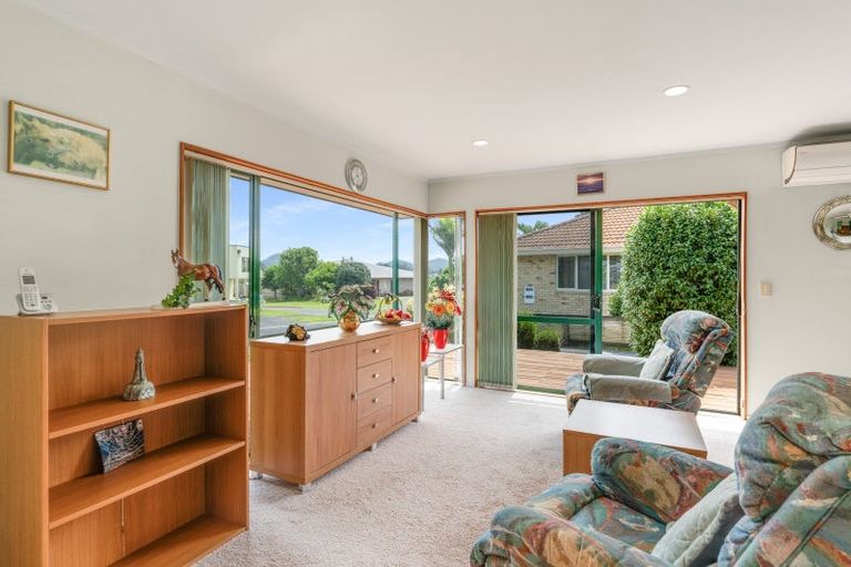 Photo of property in 109 Everitt Crescent, Whangamata, 3620