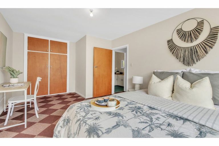 Photo of property in 21 Tonks Street, North New Brighton, Christchurch, 8083