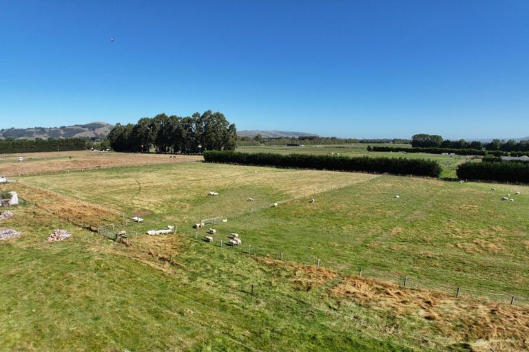 Photo of property in 323 Riccarton Road West, Mosgiel, 9092