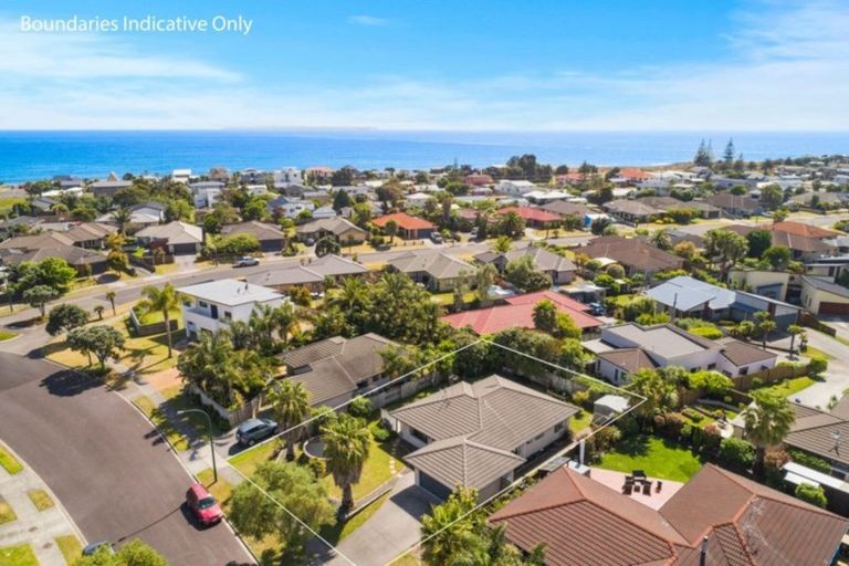 Photo of property in 19 Calypso Drive, Papamoa Beach, Papamoa, 3118