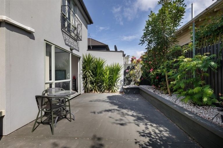 Photo of property in 2a Antrim Street, Sydenham, Christchurch, 8023