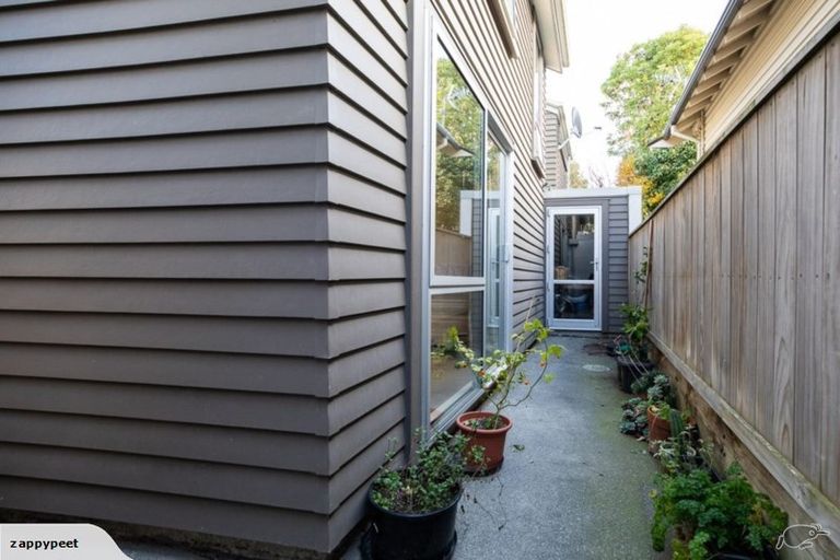 Photo of property in 66a Springfield Road, St Albans, Christchurch, 8014