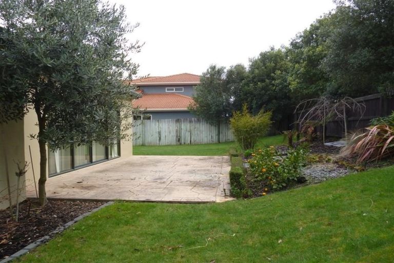 Photo of property in 3 Limes Avenue, Parklands, Christchurch, 8083