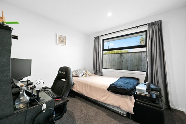 Photo of property in 1136b Heaphy Terrace, Fairfield, Hamilton, 3214