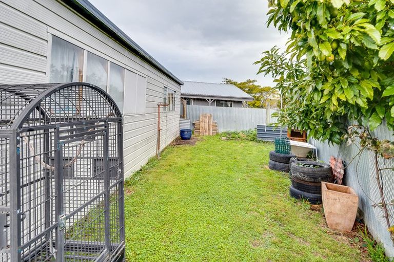 Photo of property in 30 Kelvin Road, Maraenui, Napier, 4110