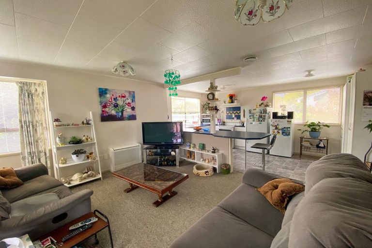 Photo of property in 12 Sunbelt Crescent, Takaka, 7110