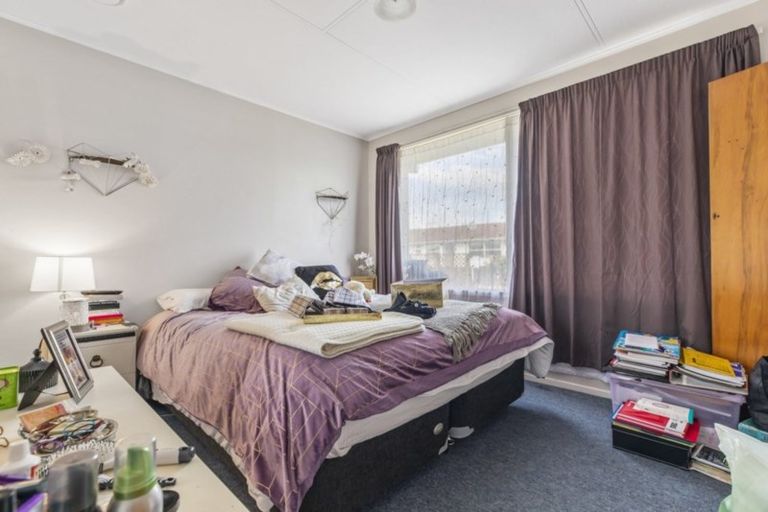 Photo of property in 6 Lugton Street, Nawton, Hamilton, 3200