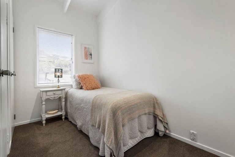 Photo of property in 7 Hume Drive, Hillcrest, Auckland, 0627