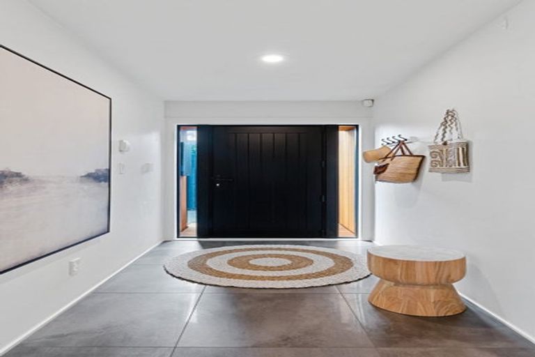 Photo of property in 1/118 Innes Road, St Albans, Christchurch, 8052