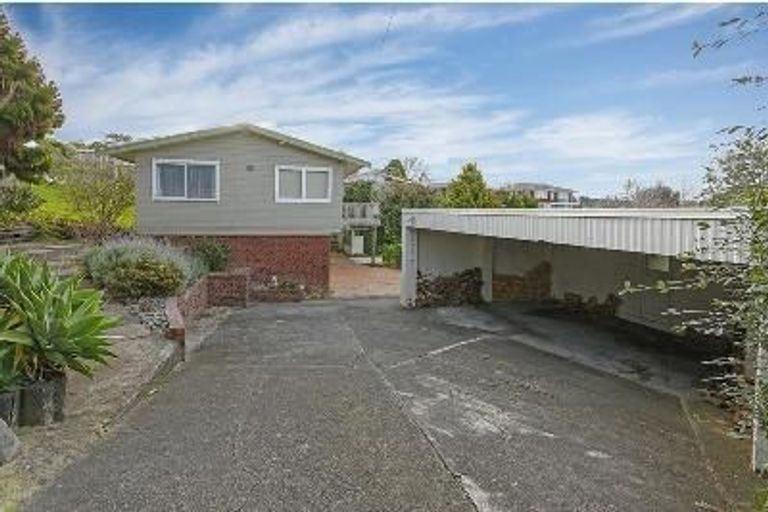 Photo of property in 89 Waimumu Road, Massey, Auckland, 0614