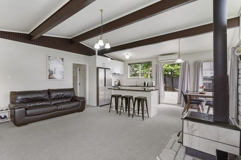 Photo of property in 93 Crawford Avenue, Mangere Bridge, Auckland, 2022