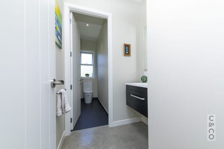 Photo of property in 4 York Terrace, Riverhead, 0820