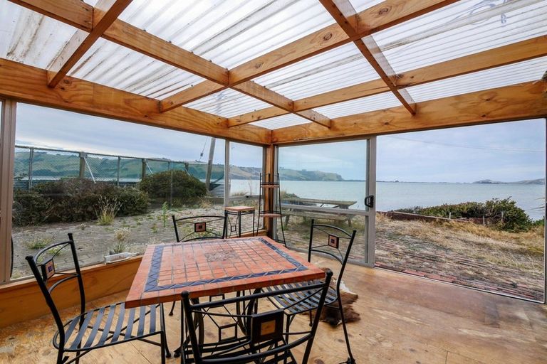 Photo of property in 118 Otakou Golf Course Road, Otakou, Dunedin, 9077