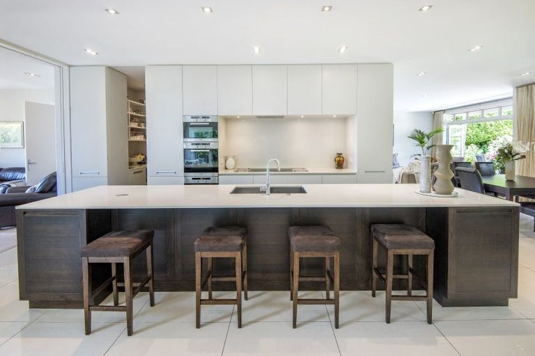 Photo of property in 23 Seacliffe Avenue, Belmont, Auckland, 0622