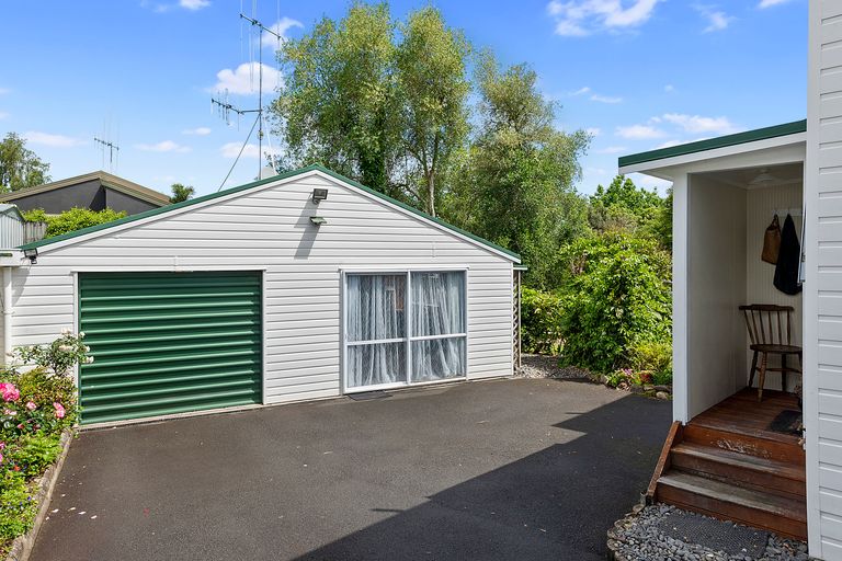 Photo of property in 8b Hall Street, Cambridge, 3434